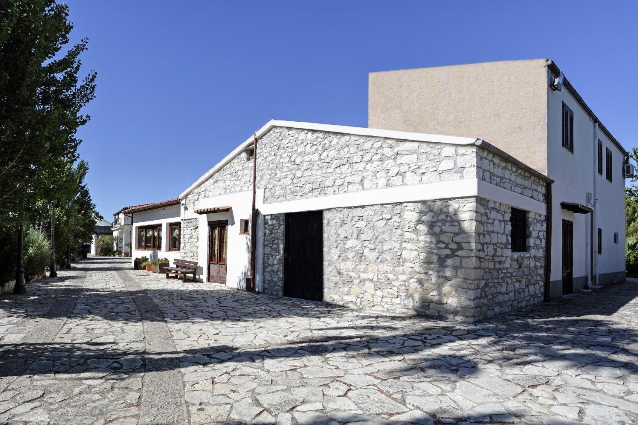 Agriturismo Tenute Pollara Casa Mia Roccamena Exterior foto