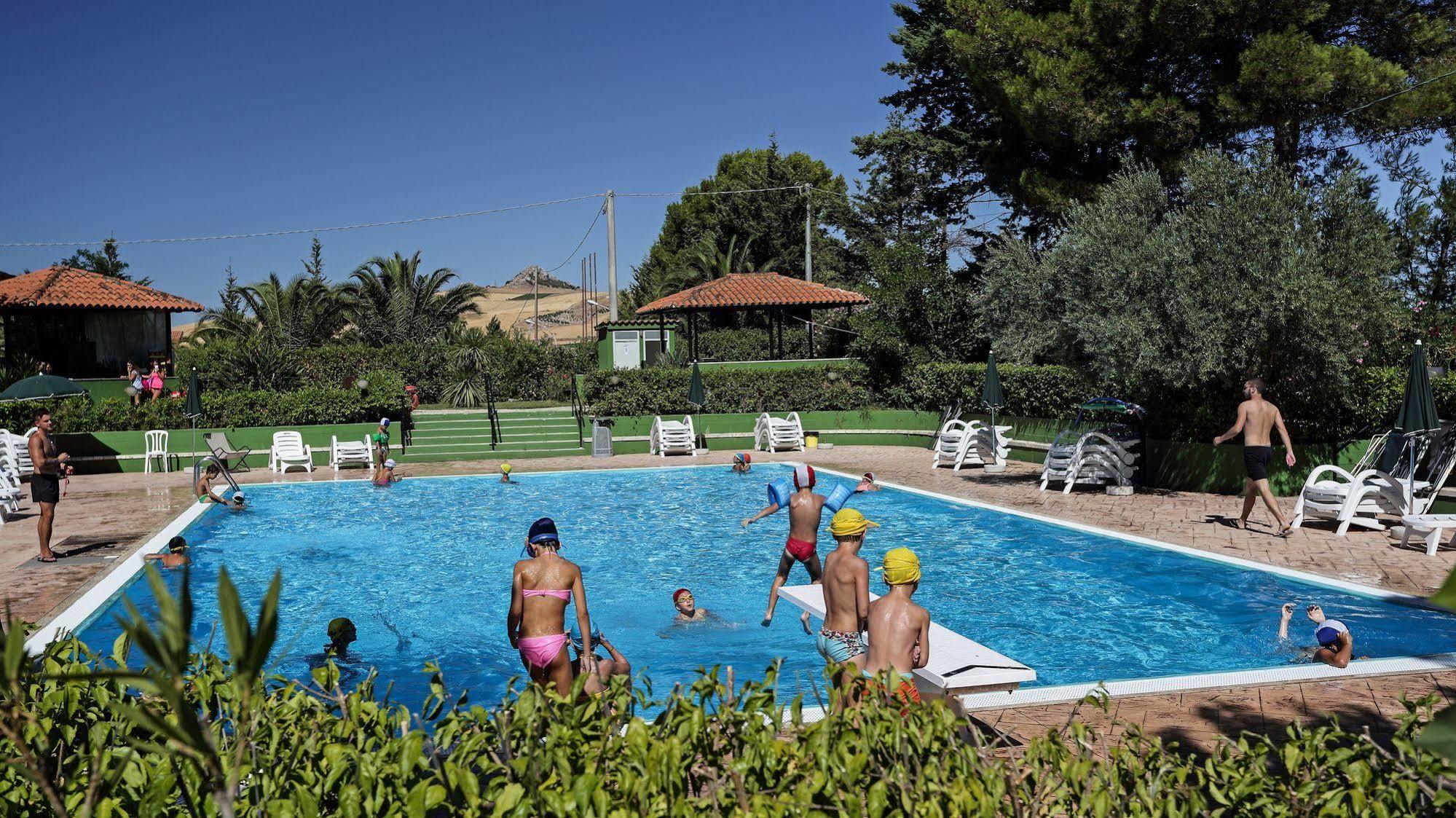 Agriturismo Tenute Pollara Casa Mia Roccamena Exterior foto